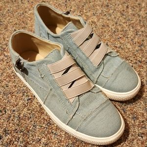 Jolimall denim chambray slip on sneakers